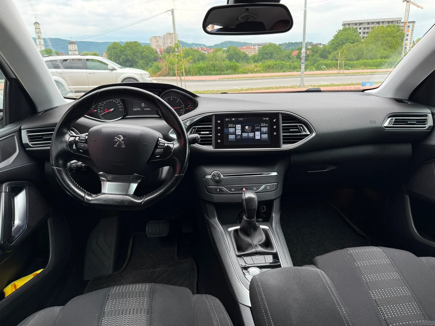 Peugeot 308 Bijeli – fotografija 2